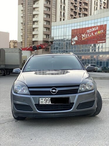 Opel Astra 2005, 259,000 km - 1.7 l - Bakı