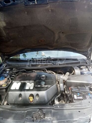 Volkswagen Golf 1998, 319,407 km - 1.8 l - Göyçay