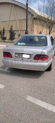 Mercedes E 200 1998, 470,000 km - 2.0 l - Sumqayıt
