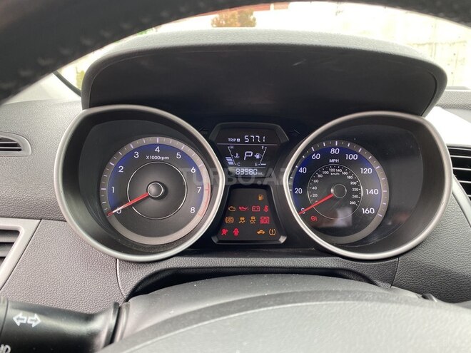 Hyundai Elantra 2014, 135,024 km - 2.0 l - Bakı