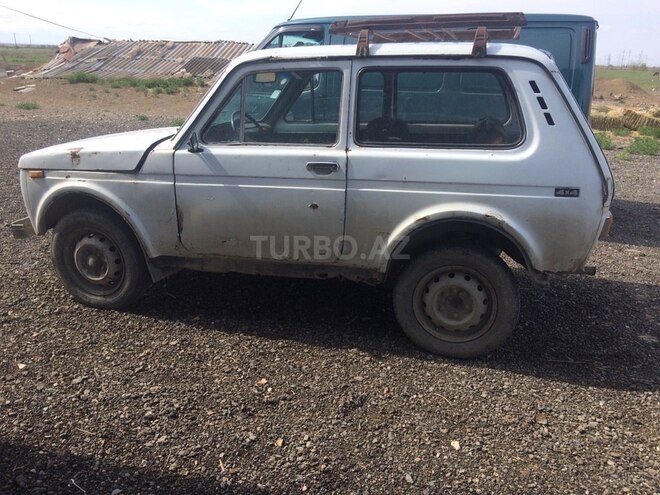 LADA (VAZ) Niva 1987, 232,000 km - 1.6 л - Goranboy