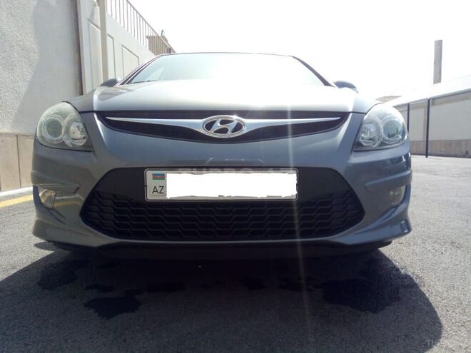 Hyundai i30 2011, 176,999 km - 1.4 l - Bakı