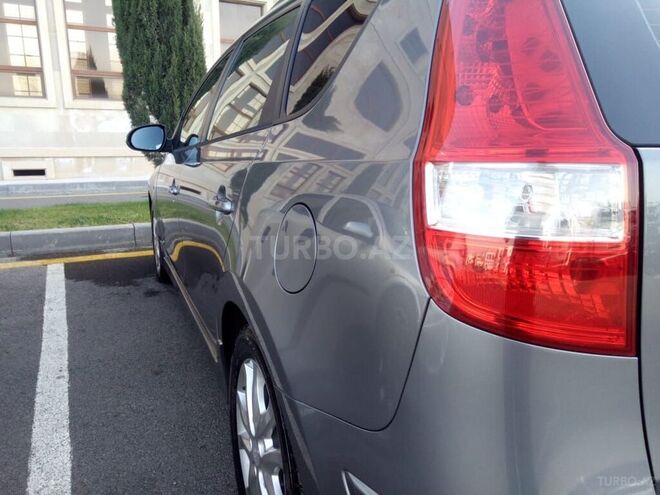 Hyundai i30 2011, 176,999 km - 1.4 l - Bakı