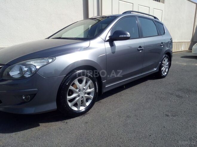 Hyundai i30 2011, 176,999 km - 1.4 l - Bakı