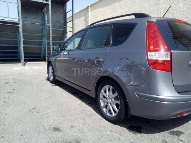 Hyundai i30 2011, 176,999 km - 1.4 l - Bakı
