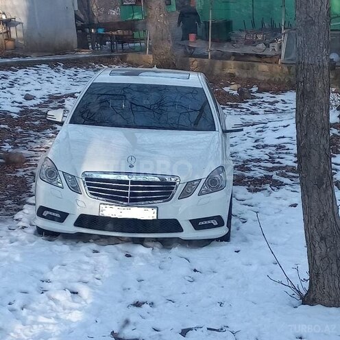 Mercedes E 350 2011, 168,000 km - 3.5 l - Gəncə