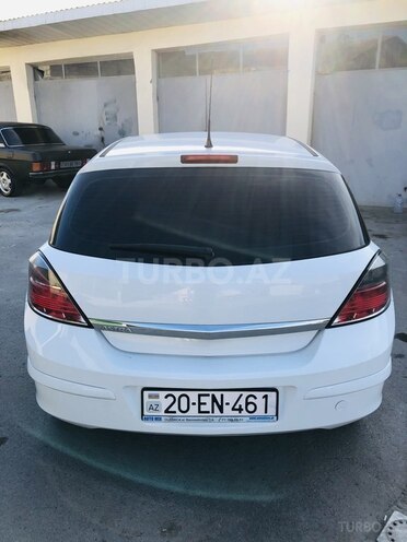 Opel Astra 2009, 190,000 km - 1.4 l - Gəncə