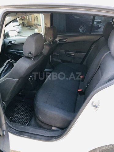 Opel Astra 2009, 190,000 km - 1.4 l - Gəncə