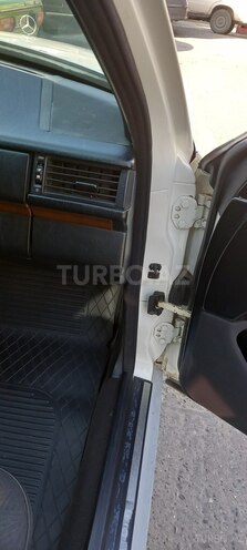 Mercedes E 300 1994, 423,654 km - 3.0 л - Xırdalan