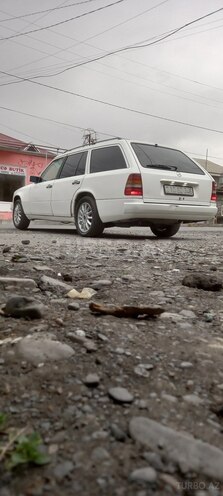 Mercedes E 300 1994, 423,654 km - 3.0 л - Xırdalan