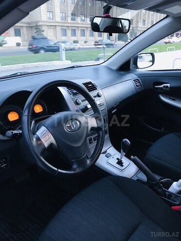 Toyota Corolla 2010, 193,187 km - 1.4 l - Bakı