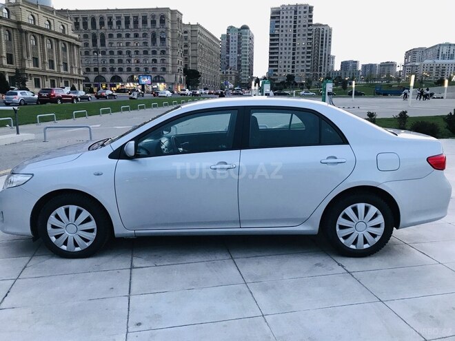 Toyota Corolla 2010, 193,187 km - 1.4 l - Bakı