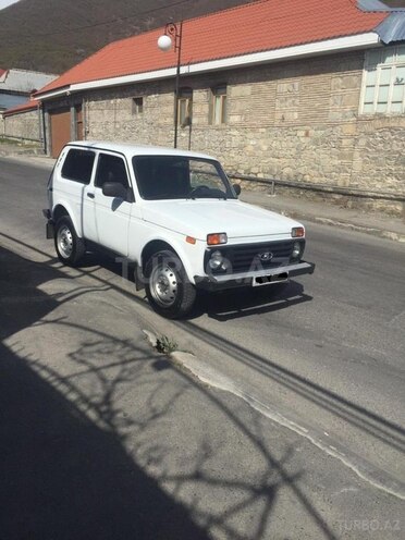 LADA (VAZ) Niva 2010, 121,000 km - 1.7 l - Şəki