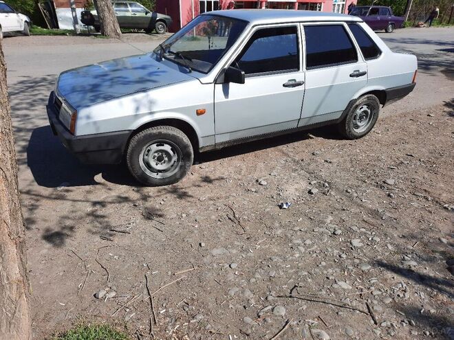 LADA (VAZ) 21099 1998, 500,000 km - 1.5 l - Qax