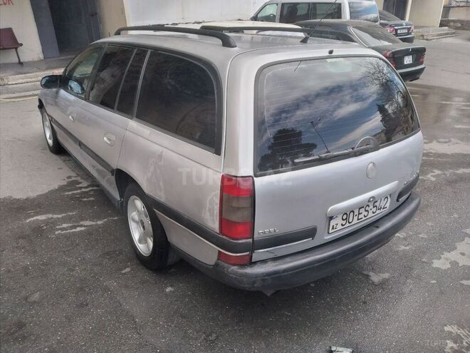 Opel Omega 1996, 235,680 km - 2.5 l - Bakı