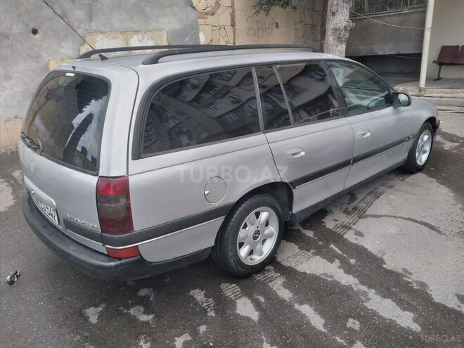 Opel Omega 1996, 235,680 km - 2.5 l - Bakı