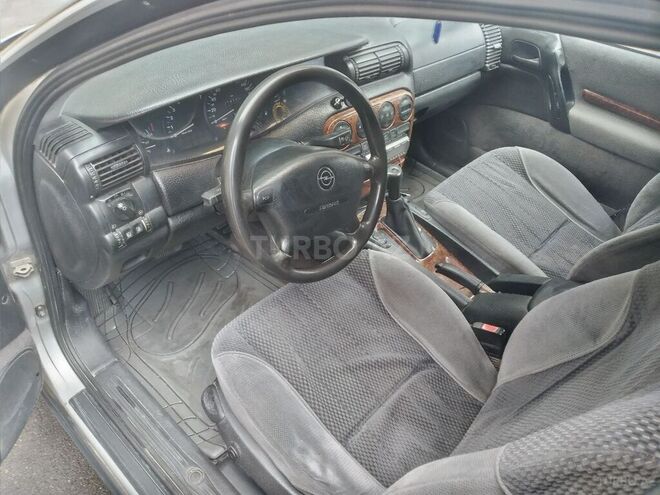 Opel Omega 1996, 235,680 km - 2.5 l - Bakı