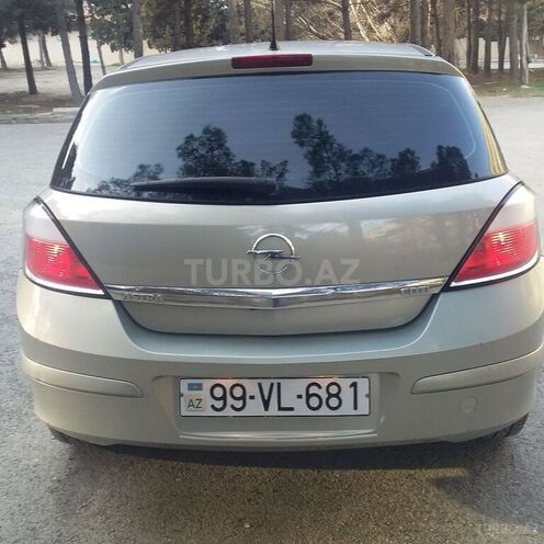 Opel Astra 2006, 331,536 km - 1.3 l - Bakı