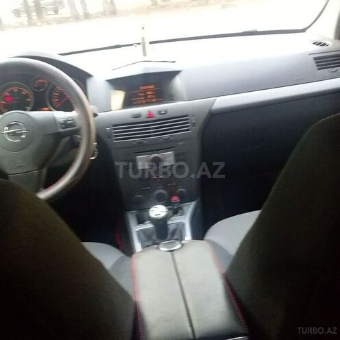 Opel Astra 2006, 331,536 km - 1.3 l - Bakı