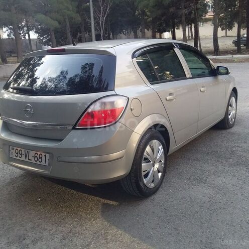 Opel Astra 2006, 331,536 km - 1.3 l - Bakı