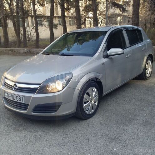 Opel Astra 2006, 331,536 km - 1.3 l - Bakı