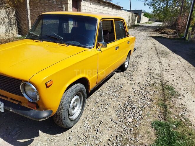 LADA (VAZ) 21011 1984, 100,000 km - 1.3 l - Gəncə