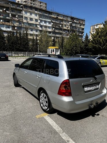 Toyota Corolla 2005, 244,000 km - 1.4 л - Bakı