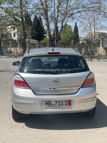 Opel Astra 2006, 230,000 km - 1.4 l - Gəncə