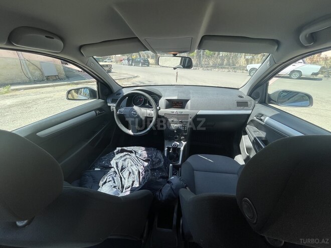 Opel Astra 2006, 230,000 km - 1.4 l - Gəncə