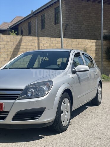 Opel Astra 2006, 230,000 km - 1.4 l - Gəncə