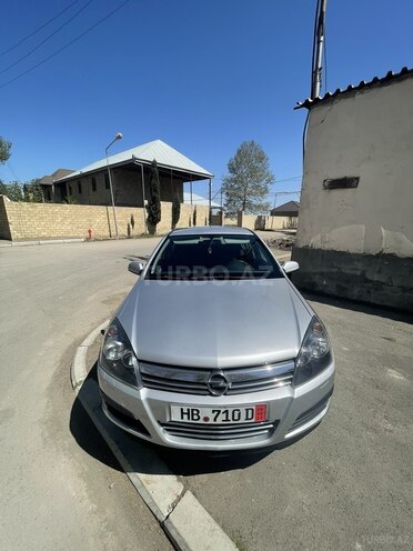 Opel Astra 2006, 230,000 km - 1.4 l - Gəncə