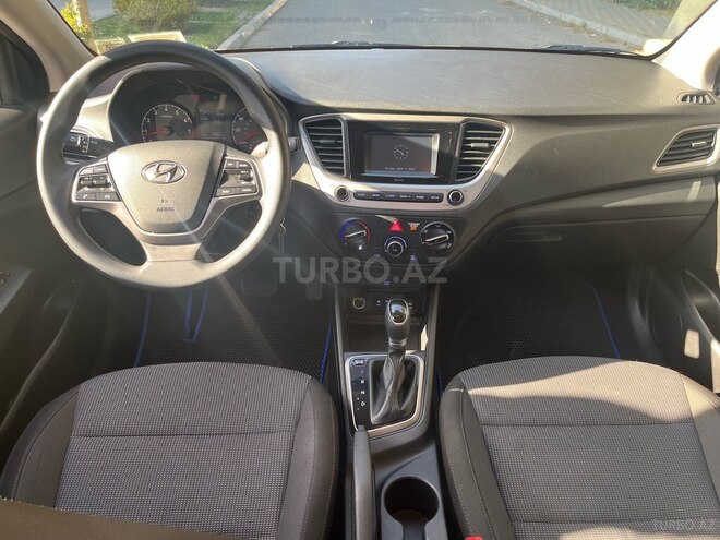 Hyundai Accent 2019, 68,500 km - 1.6 л - Bakı