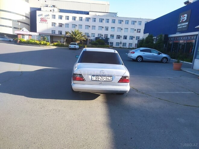 Mercedes E 250 1990, 802,006 km - 2.5 л - Bakı