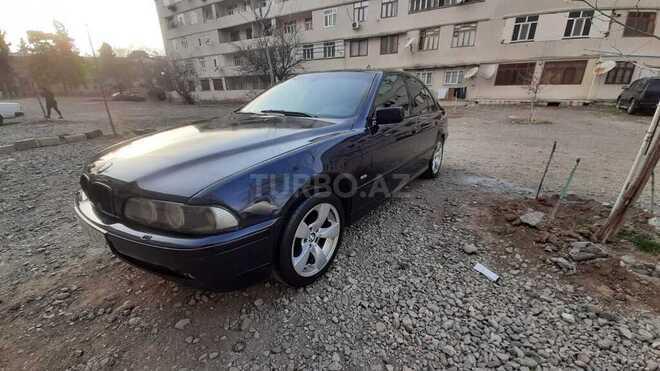 BMW 535 2001, 236,000 km - 3.5 л - Dəliməmmədli