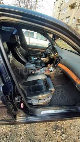BMW 535 2001, 236,000 km - 3.5 л - Dəliməmmədli