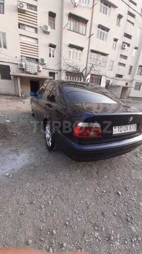 BMW 535 2001, 236,000 km - 3.5 л - Dəliməmmədli