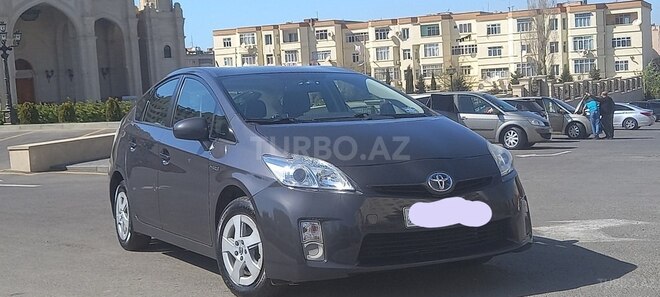 Toyota Prius V 2009, 130,000 km - 1.8 l - Bakı
