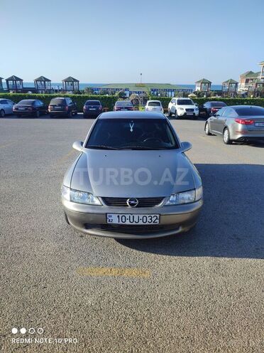 Opel Vectra 1996, 356,000 km - 1.8 l - Sumqayıt