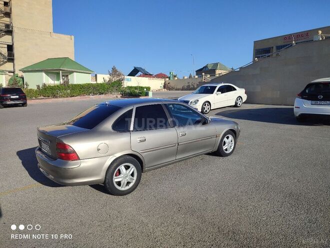 Opel Vectra 1996, 356,000 km - 1.8 l - Sumqayıt