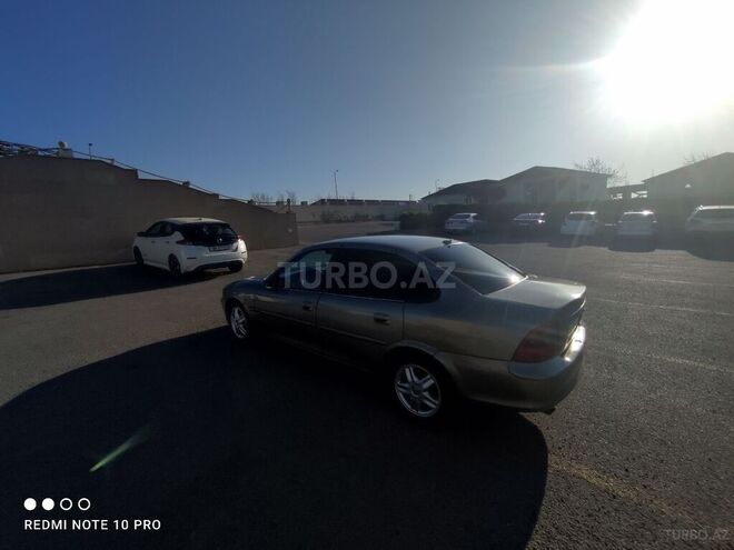 Opel Vectra 1996, 356,000 km - 1.8 l - Sumqayıt