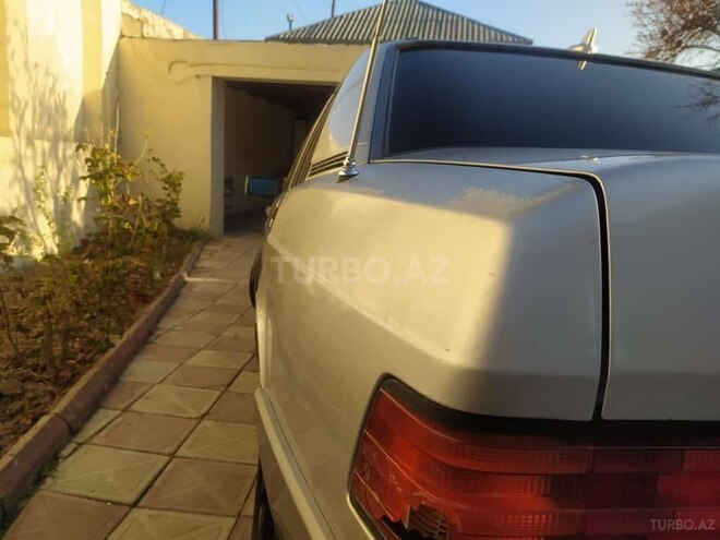 Mercedes 190 1992, 383,132 km - 2.0 l - Bakı