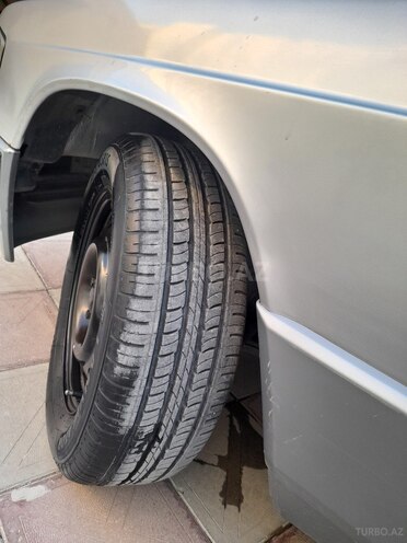 Mercedes 190 1992, 383,132 km - 2.0 l - Bakı