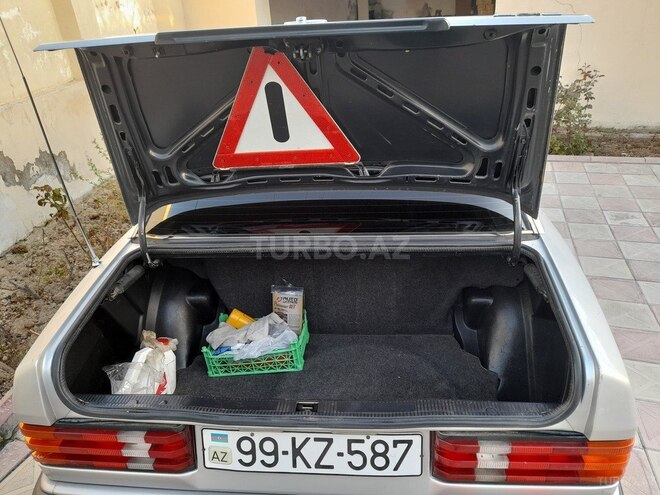 Mercedes 190 1992, 383,132 km - 2.0 l - Bakı