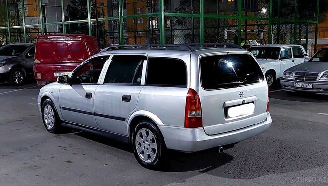 Opel Astra 1999, 235,000 km - 2.0 l - Bakı