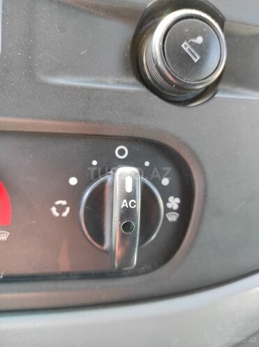 Ford Transit 2011, 250,000 km - 2.2 l - Bakı