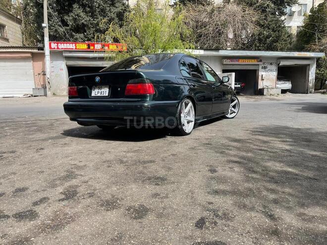 BMW 528 1999, 265,000 km - 2.8 л - Sumqayıt