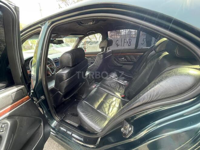 BMW 528 1999, 265,000 km - 2.8 л - Sumqayıt