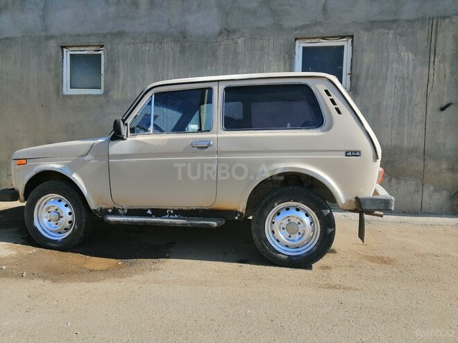 LADA (VAZ) Niva 1987, 322,228 km - 1.6 л - Lerik