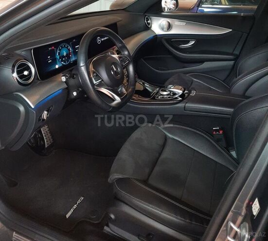 Mercedes E 250 2017, 52,000 km - 2.5 l - Gəncə