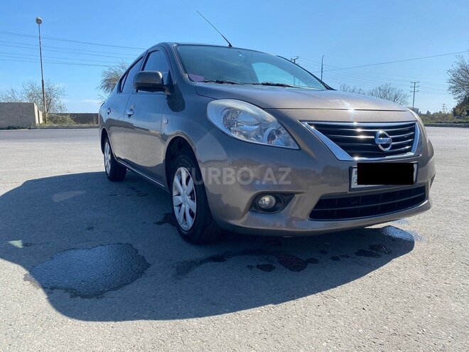 Nissan Sunny 2013, 139,200 km - 1.5 l - Bakı
